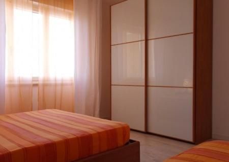 Orange Home Марина ди Кастането Кардучи Екстериор снимка